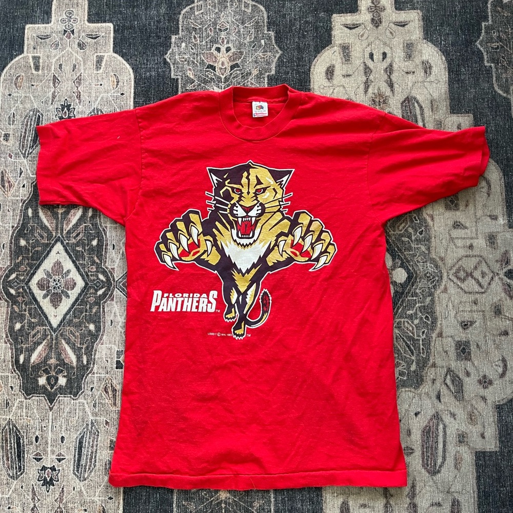 LOGO 7 Red Florida Panthers Tee